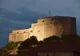 Fort Lovrijenac w Dubrowniku oświetlony nocą