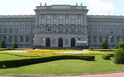 Neorenesansowy gmach Muzeum Mimara w Zagrzebiu