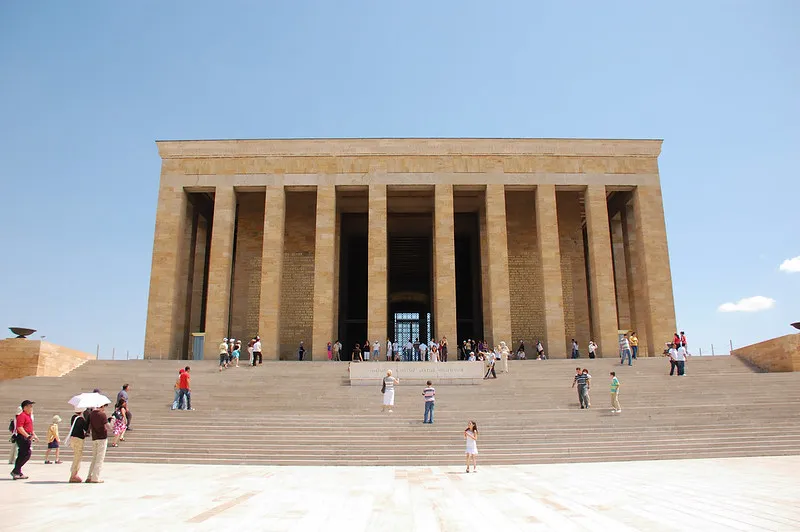 Anıtkabir – mauzoleum Mustafy Kemala Atatürka