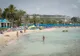 Piaszczysta plaża w Ayia Napa z turkusową wodą