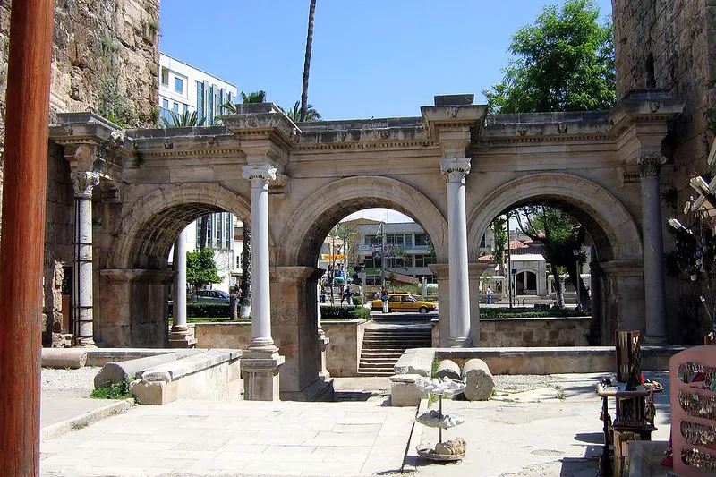 Brama Hadriana