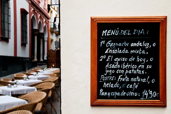 Menu dnia w sewilskiej restauracji