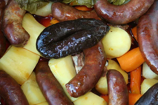 Cozido można skosztować w wielu portugalskich restauracjach