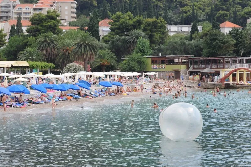 Plaża Lapad w Dubrowniku