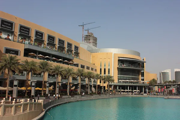 Dubai Mall jest największym pod względem całkowitej powierzchni centrum handlowym na świecie