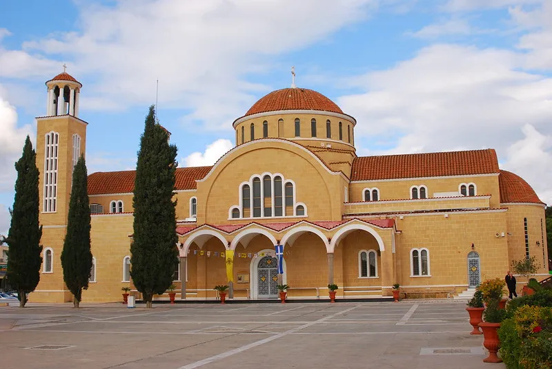 Kościół Agios Georgios w Paralimni