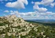 Gordes – miasteczko na skalnym wzgórzu w Prowansji