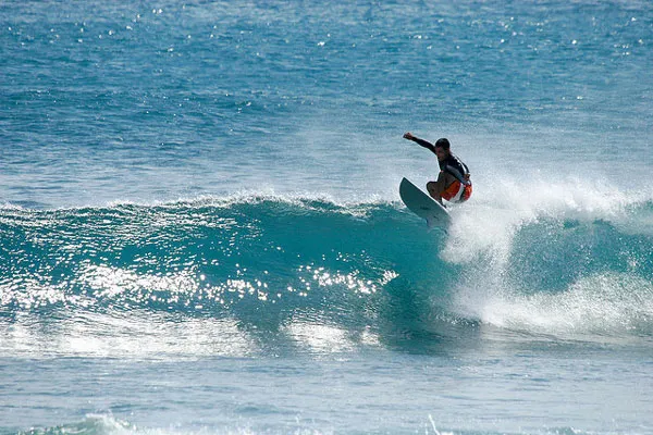 Surfing w Indonezji