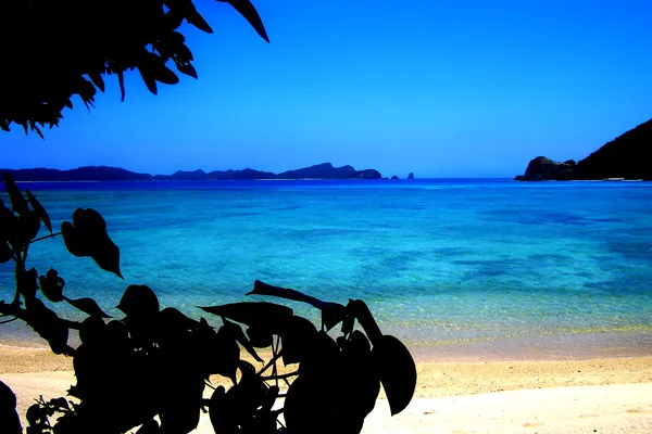 Słoneczne plaże Okinawy
