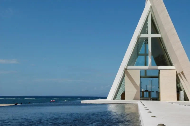 Pawilon ślubny Infinity Chapel