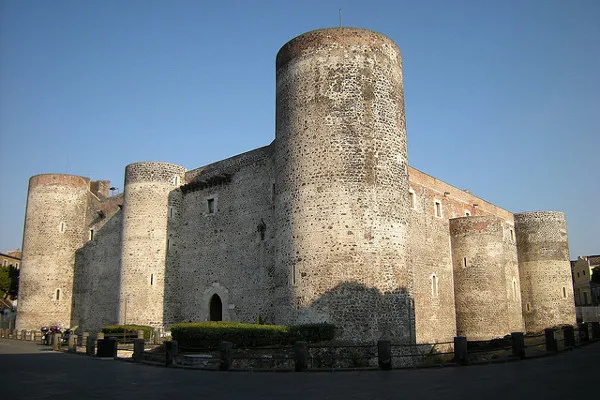 Zamek Ursino