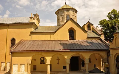 Najstarsza część Katedry Ormiańskiej we Lwowie z krużgankiem
