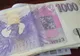 Banknot 1000 koron czeskich z orłem na rewersie