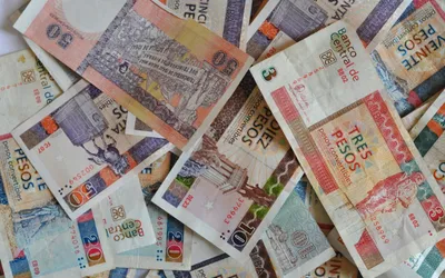 Banknoty peso wymienialnego (CUC), wycofanego z obiegu w 2021 roku