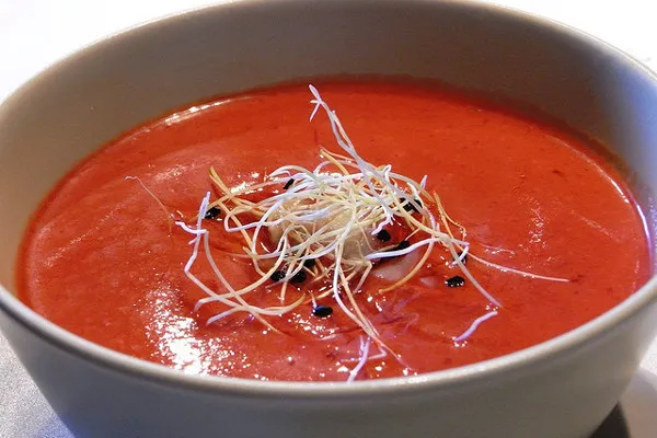 Gazpacho - popularna hiszpańska zupa