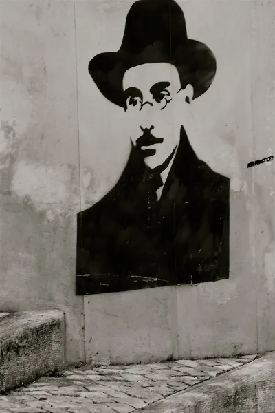 Graffiti z wizerunkiem Fernanda Pessoi