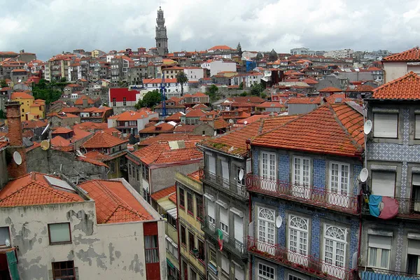 Urokliwe kamieniczki, Porto