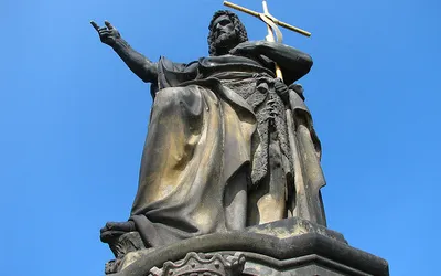 Figura świętego na Moście Karola w Pradze
