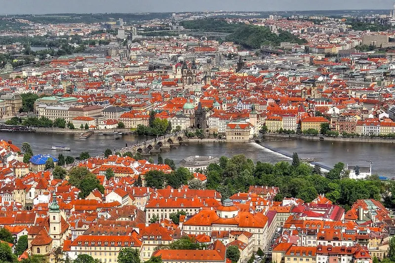 Widok na Stare Miasto i Most Karola