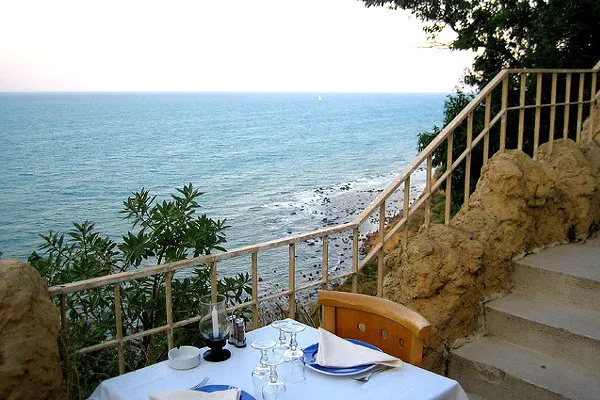 Widok z restauracji La Falaise, La Marsa