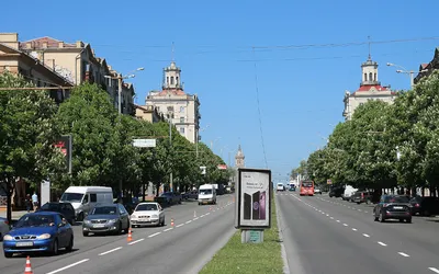 Ruchliwa ulica na Ukrainie