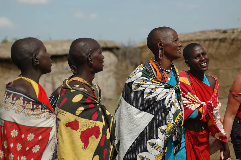 Masajowie w Parku Narodowym Masai Mara