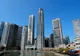Wieżowce dzielnicy finansowej nad rzeką Singapur i Boat Quay