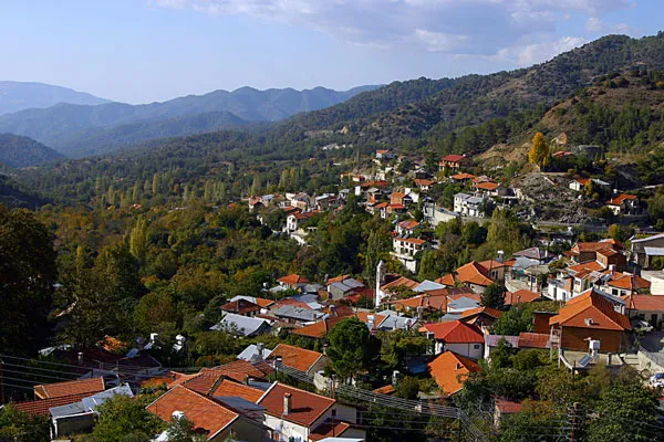 „Ceramiczna” wioska Foini (Phini)