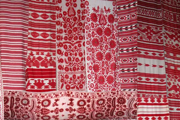 Haft jest jedną z głównych gałęzi ukraińskiej sztuki tradycyjnej