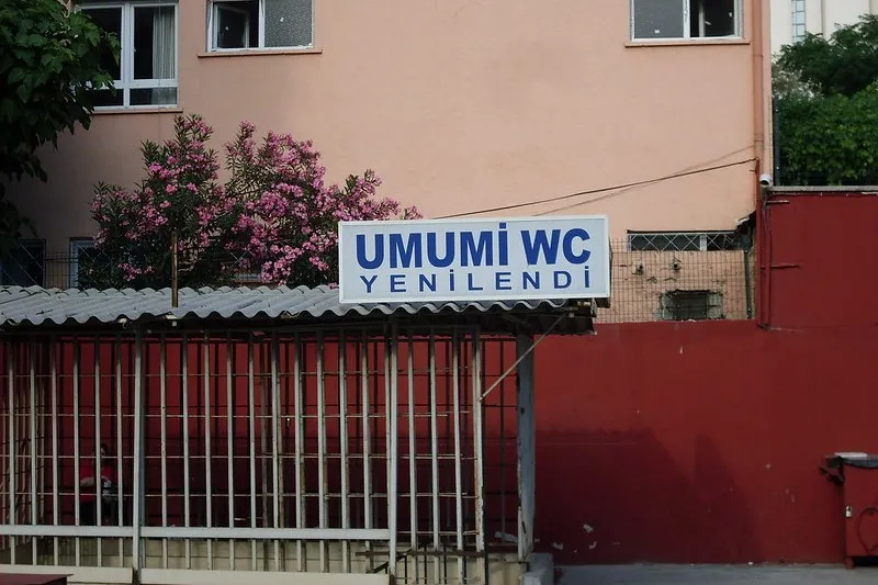 W Turcji można spotkać dwa rodzaje toalet