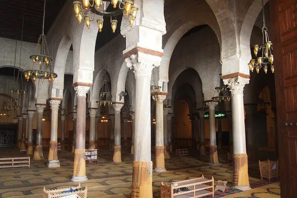 Wielki Meczet wpisany jest na Listę Światowego Dziedzictwa UNESCO