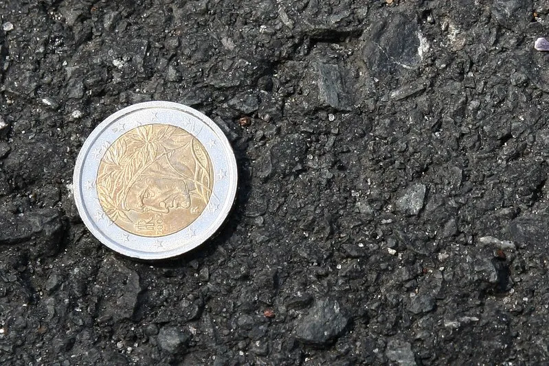 Profil Dantego na włoskiej monecie 2 euro