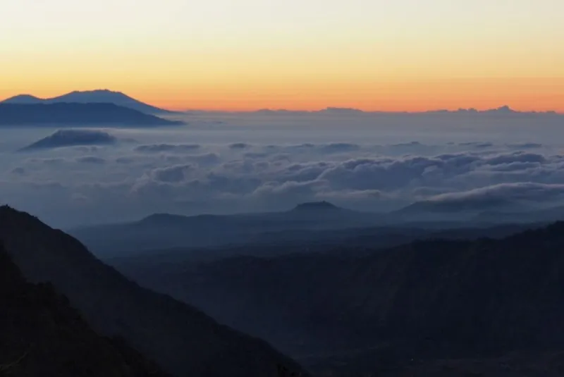 Wschód słońca na Bromo