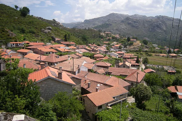 Miasteczko w gminie Terras de Bouro