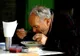 Sopa de Pedra — gęsta sycąca portugalska zupa z fasolą, kiełbasą i ziemniakami