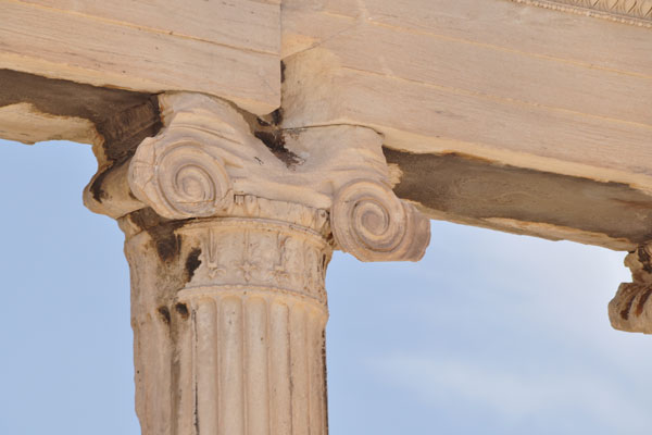 Ateny | Detal architektoniczny Erechtejonu
