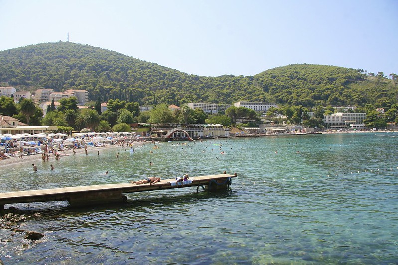 Chorwacja | Dubrownik - widok na plażę Lapad