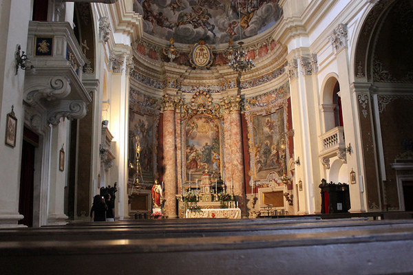 Chorwacja | We wnętrzu katedry podziwiać można m.in. Słynny obraz Tycjana
