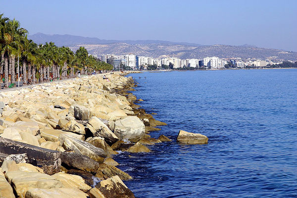 Cypr | Piękne miasto Limassol leży na południowym wybrzeżu Cypru, nad zatoką Akrotiri