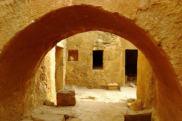 Cypr | Grobowce Królewskie w Pafos