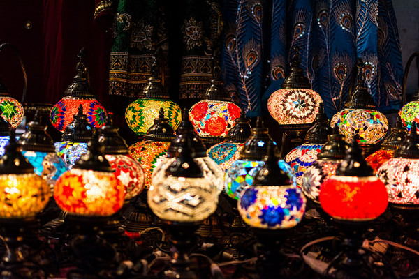 Dubaj | Tradycyjne bazary to prawdziwa atrakcja turystyczna Dubaju