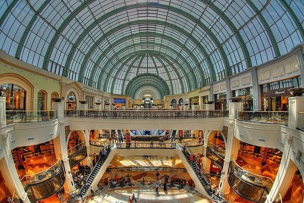 Dubaj | W Dubaju nawet centra handlowe są obiektami, które można i warto zwiedzać – Mall of the Emirates