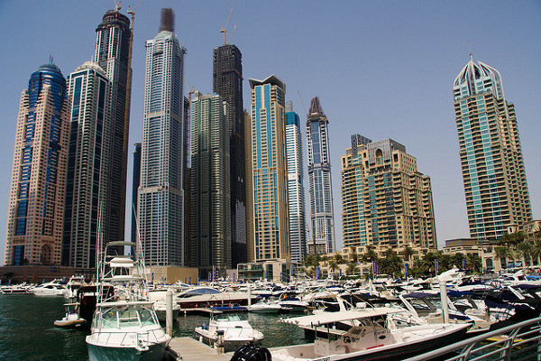 Dubaj | Port z drapaczami chmur w tle