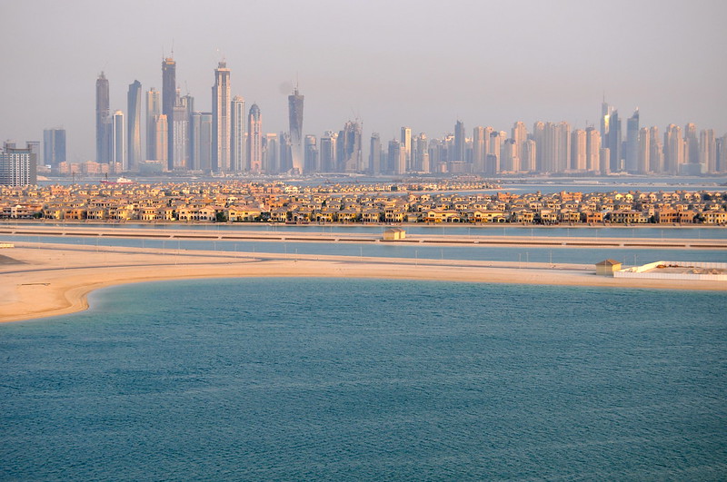 Dubaj | Zimną, średnia temperatura w ciągu dnia wynosi średnio 23°C
