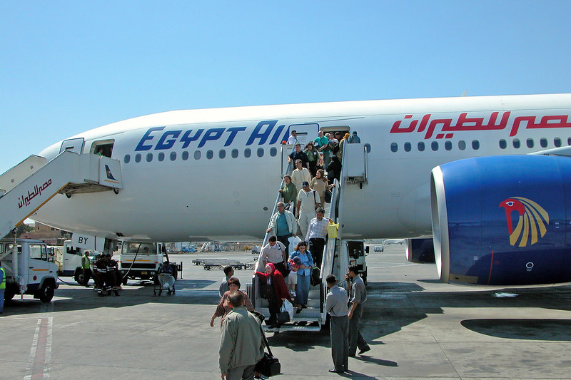 Egipt | Samolot narodowych linii lotniczych Egiptu – EgyptAir