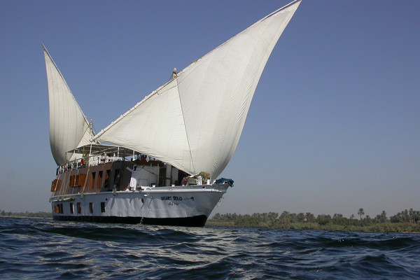 Egipt | Rejs po Nilu to przede wszystkim piękne widoki i wyjątkowa atmosfera panująca na statku-hotelu