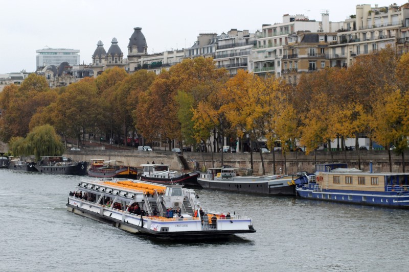Francja | Warto pojechać do Paryża również wczesną jesienią
