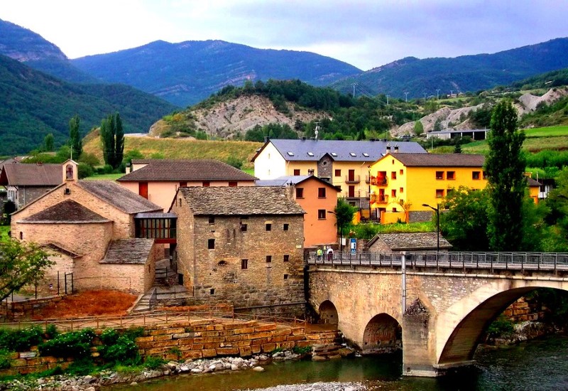 Hiszpania | U stóp Pirenejów