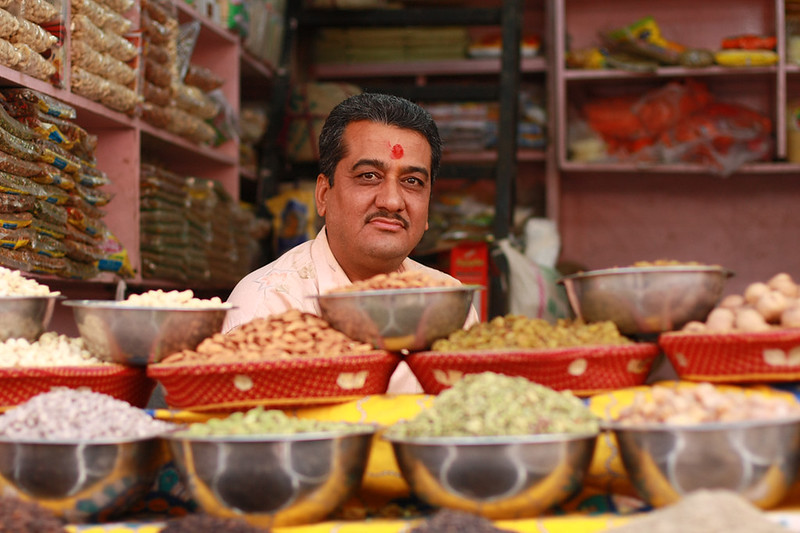 Indie | Sklep spożywczy pełen aromatycznych przypraw