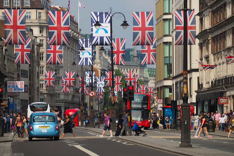 Londyn | Najlepszym okresem na podróż do Londynu są trzy miesiące: maj, czerwiec i wrzesień